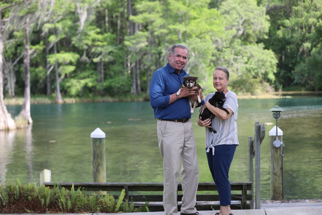 Bill White with wife Laura photo by Ralph Demilio